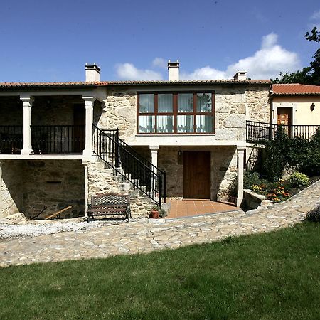 Os Casares Casa Da Botica A Estradaホステル エクステリア 写真