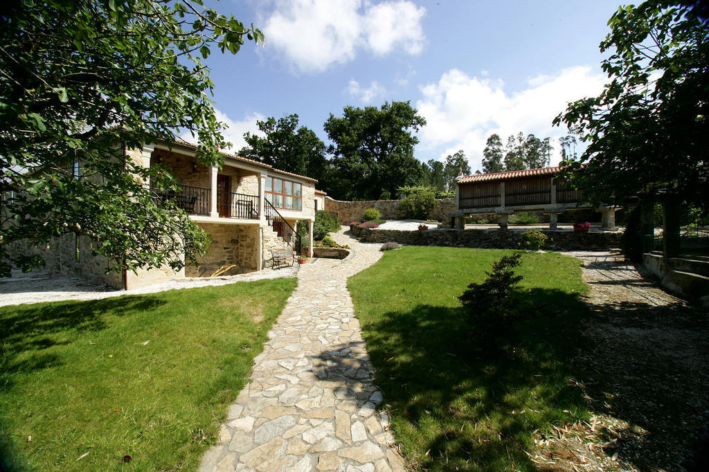 Os Casares Casa Da Botica A Estradaホステル エクステリア 写真